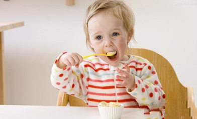 9个月宝宝辅食添加时间表辅食的好处