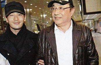 黄晓明和他的父亲