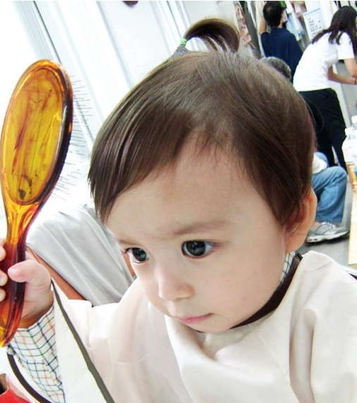 韩国童星Mason文梅森，照下镜子看我帅不帅？