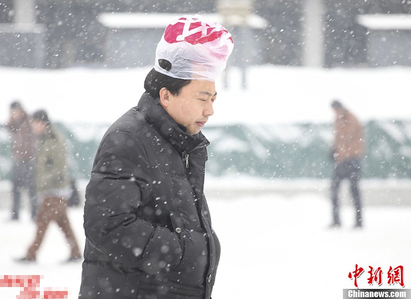 冬至到来 全国多地迎来降雪降温天气