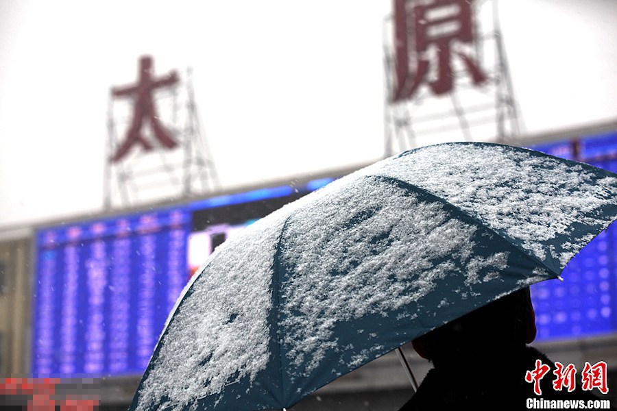 冬至到来 全国多地迎来降雪降温天气