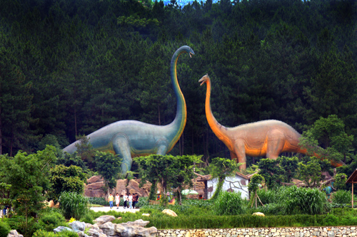 广东最大的桫椤纪—恐龙王国