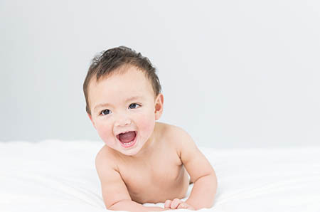 【宝宝1岁1个月吃多少奶粉好】宝宝一岁一个