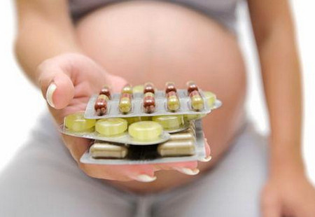 怀孕期间这三种药千万千万不能吃，小心胎儿畸形！