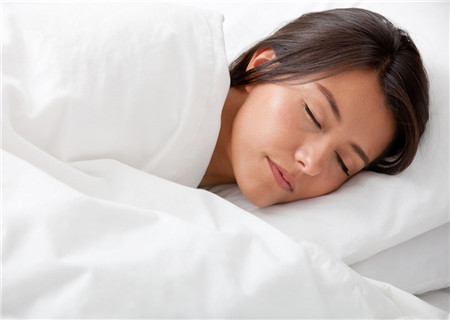 【肋骨下方疼】肋骨下方疼是怎么回事_肋骨下