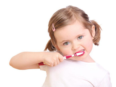 【儿童嗓子干痒吃什么药】孩子嗓子干痒吃什么