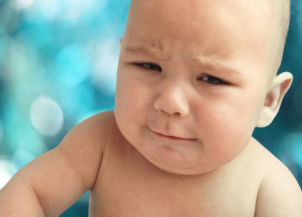 婴儿哭的表情图片,宝宝哭的图片,婴儿哭的最可