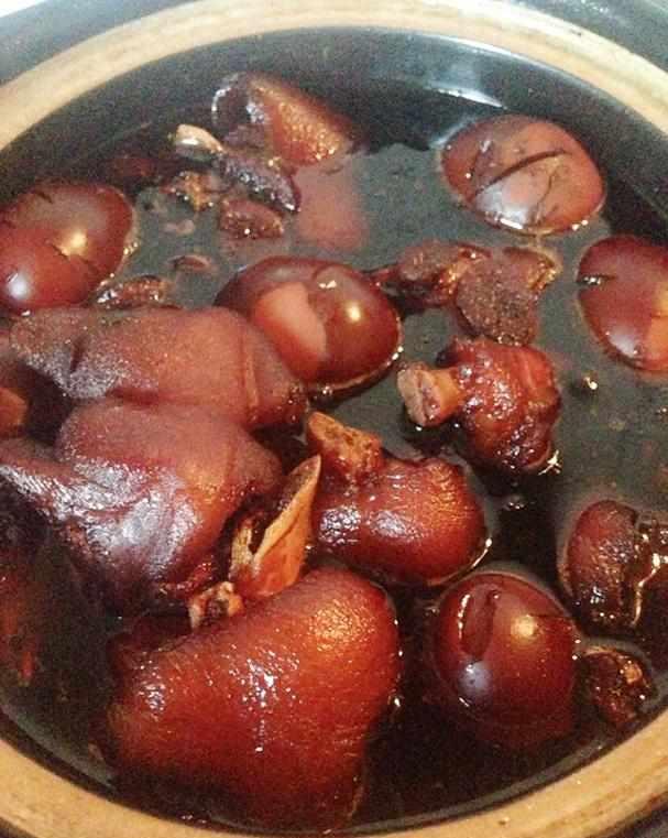 广东地区产妇坐月子食品猪脚姜