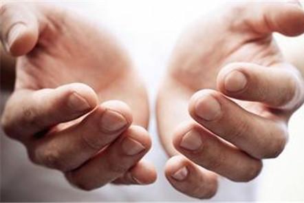 【甲亢的症状】甲亢有哪些症状_甲亢的早期症