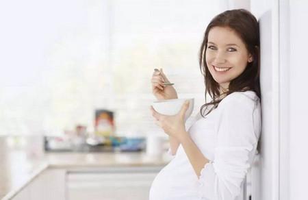 孕妇饮食_怀孕吃什么好_孕妇不能吃哪些食物
