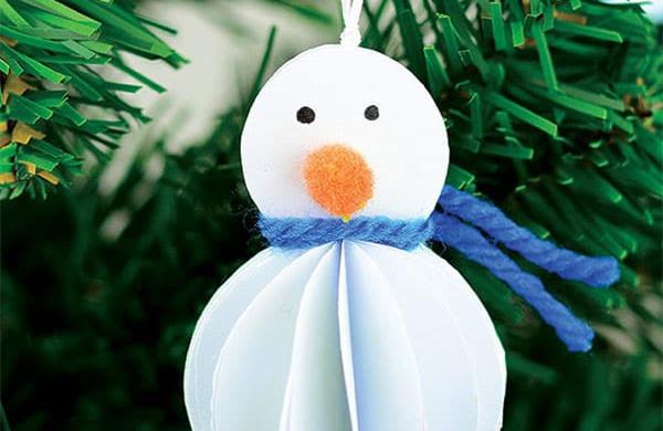 圣诞节立体折纸可爱雪人制作方法