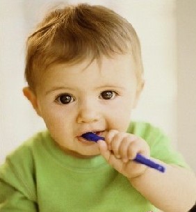3岁以下婴幼儿禁用含氟牙膏