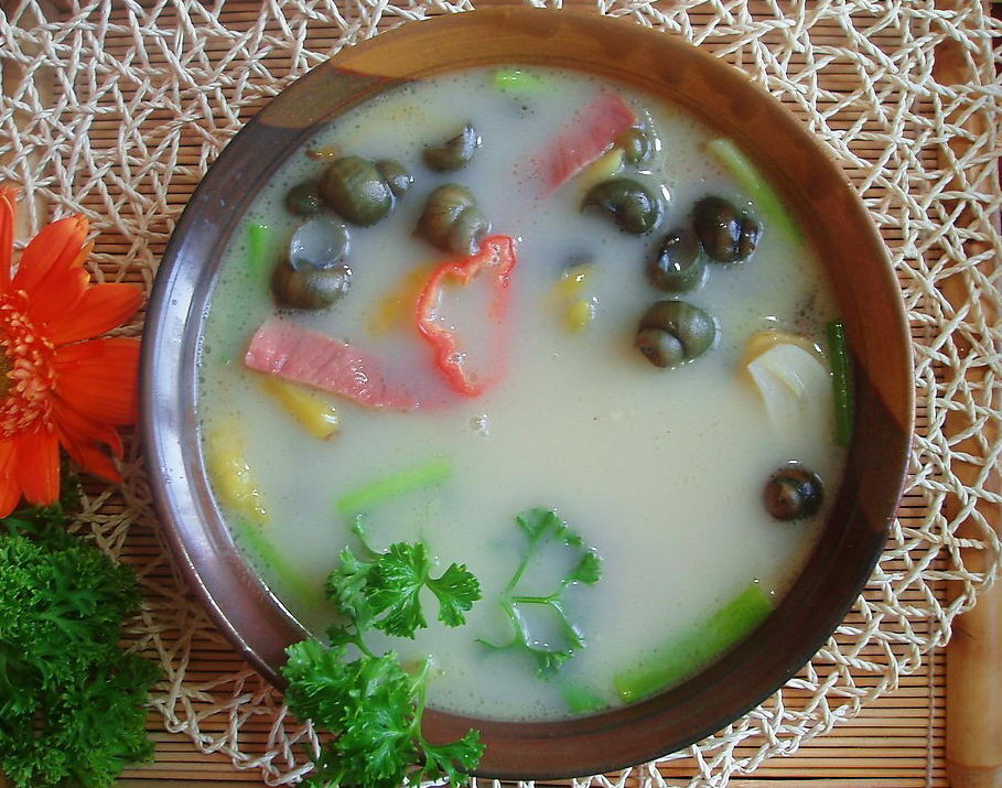 去湿气的汤：清热祛湿田螺汤