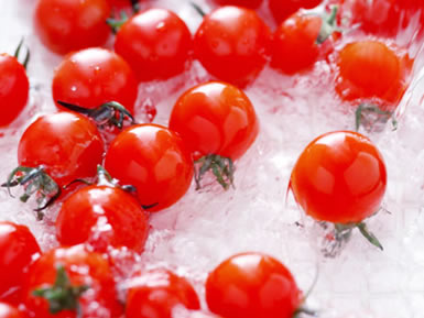 女性养生：番茄可预防感冒抗衰老