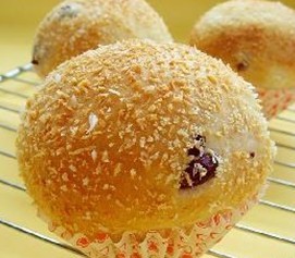 蔓越莓椰蓉面包的制作方法
