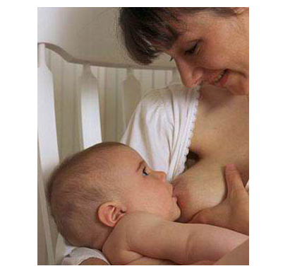 产后哺乳：如何防止宝宝咬破乳头