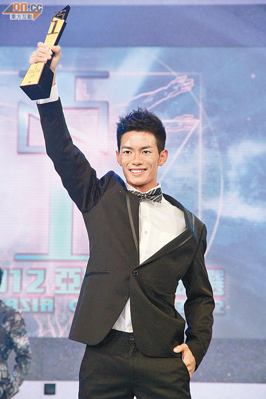 朱晓辉当选2012亚洲先生冠军，随即遭到网友大起底