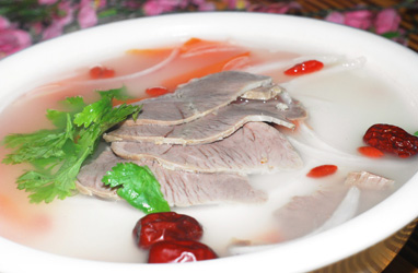 哺乳期能吃羊肉吗