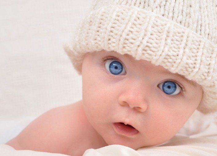 如何观察判断宝宝眼睛健康