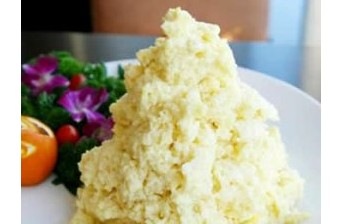 便秘宝宝食谱:牛奶土豆泥