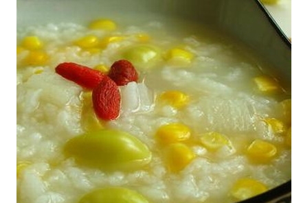 宝宝消化不良食疗：玉米粥