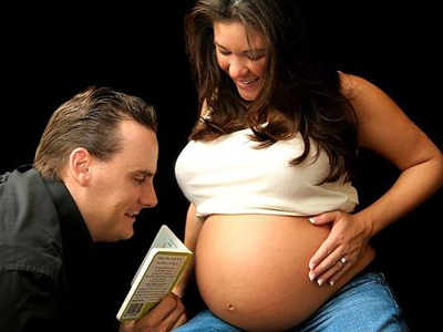 胎教常识：准爸爸如何与胎宝宝进行对话
