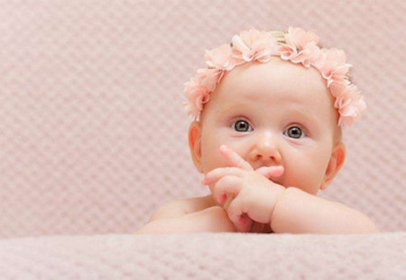 如何呵护婴幼儿的嗓子