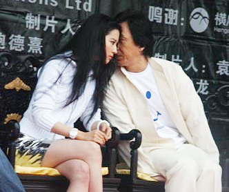 王力宏成龙亲吻 成龙亲过的性感女星大盘点
