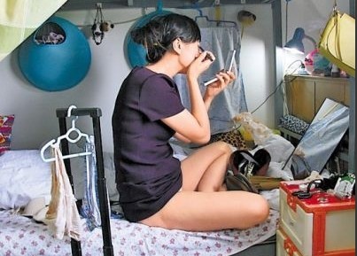 《云中郁金香》空姐不为人知的生活状态