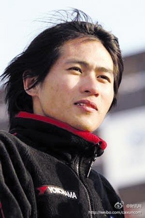 曝韩寒与L女星开房 王学兵韩寒谁更花心
