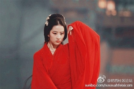 曝韩寒与L女星开房 王学兵韩寒谁更花心