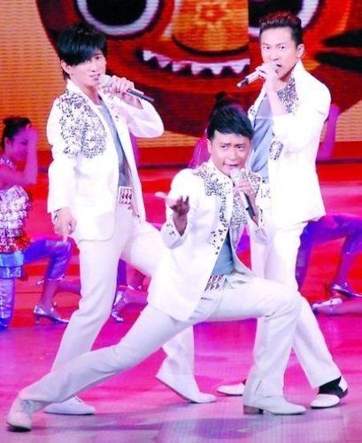 “小虎队”明年暑假合体巡演身价差距大 