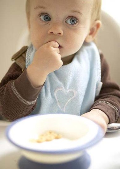 豆奶过量会导致宝宝患上乳腺癌