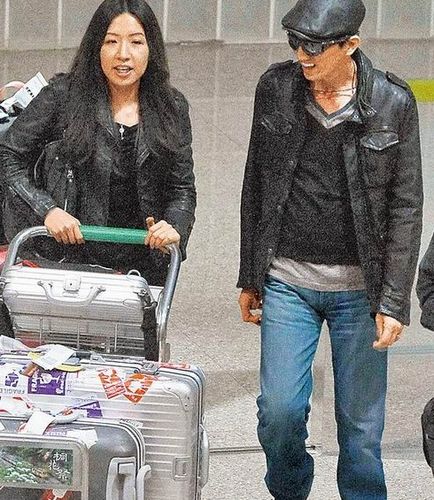 林志炫女友恩爱照曝光 交往4年十分恩爱(图)