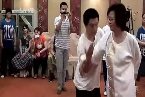 闫芳是谁?闫芳为什么被逐出山门?