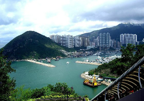 “三八节”香港购物宝典 血拼注意事项 香港太平山顶