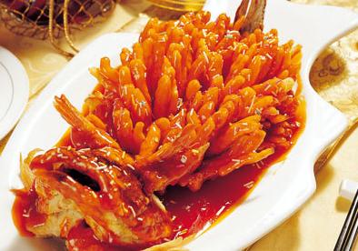 孕期营养鱼肉食谱推荐：松鼠鳜鱼和酸菜鱼