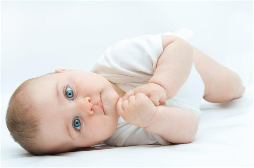吃什么对孩子眼睛好 有益于宝宝眼睛的营养食物有哪些