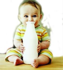 国产奶粉提高安全和质量是人心之所向