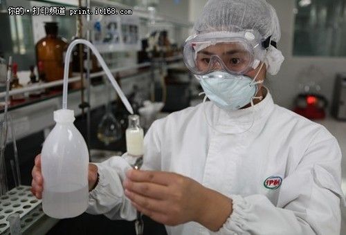 伊利奶粉敞开工厂大门 见证国产奶粉好品质