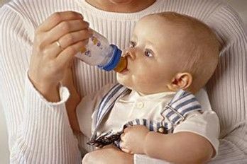宝宝换奶粉怎么换 换奶粉的注意事项是什么