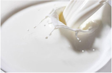 羊奶粉不再“纯正” 90%羊奶粉添加非羊乳蛋白字号