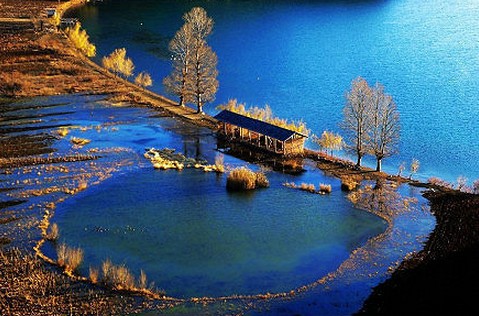 泸沽湖 一颗镶嵌在高原上的蓝宝石