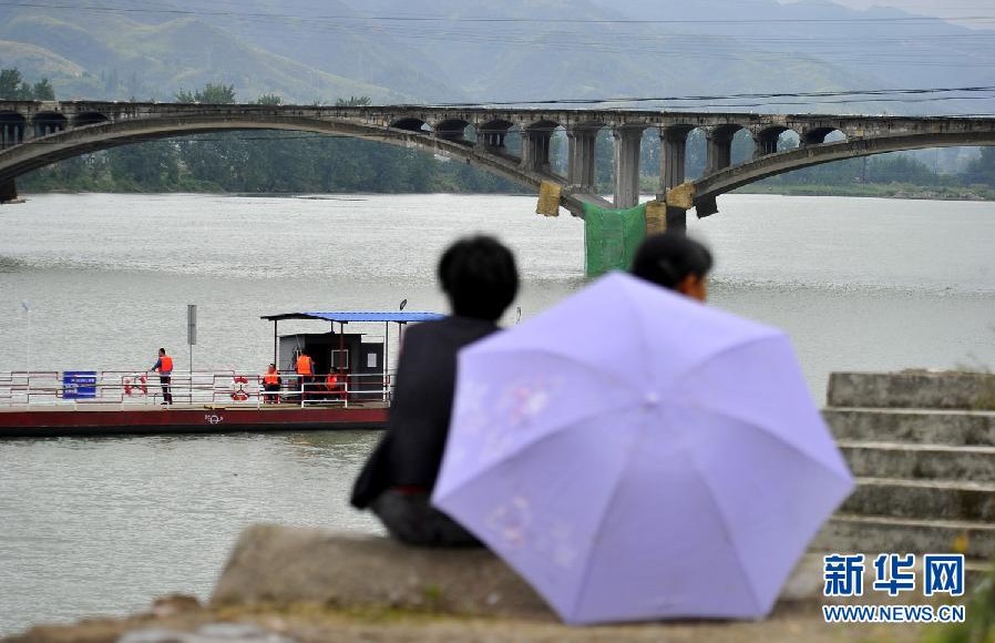 湖南张家界慈利县永安大桥爆破拆除 将在原址重建新桥