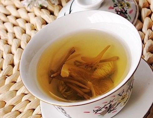 秋季养生茶饮：金银双花茶