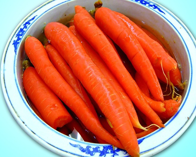 痛风食疗法推荐:东北雌性红萝卜