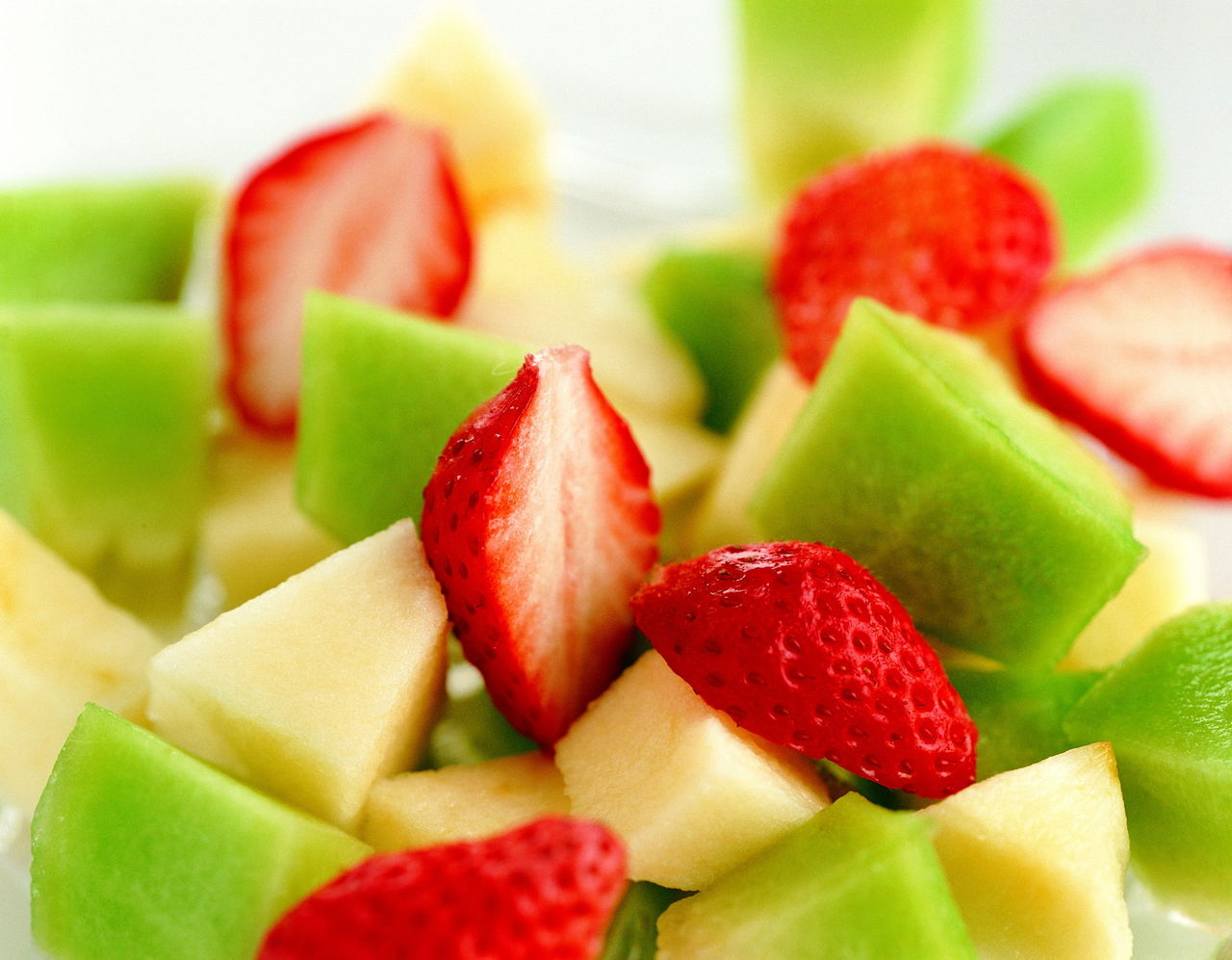 健康瘦身食谱：低热量水果加蛋白质