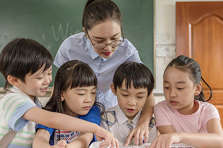 最新婴幼儿奶粉销量排行 2015年销量最好的奶粉排名10