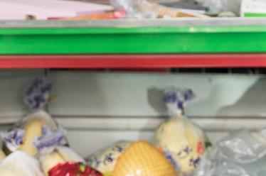 邵阳一食品加工厂曝“苍蝇水”加工武冈香干