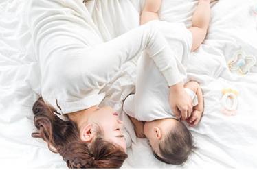 乳痂对宝宝的危害有哪些？